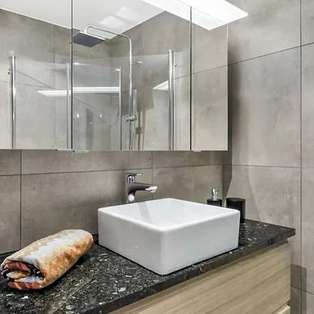 Nydelig 3-roms Pa Torshov